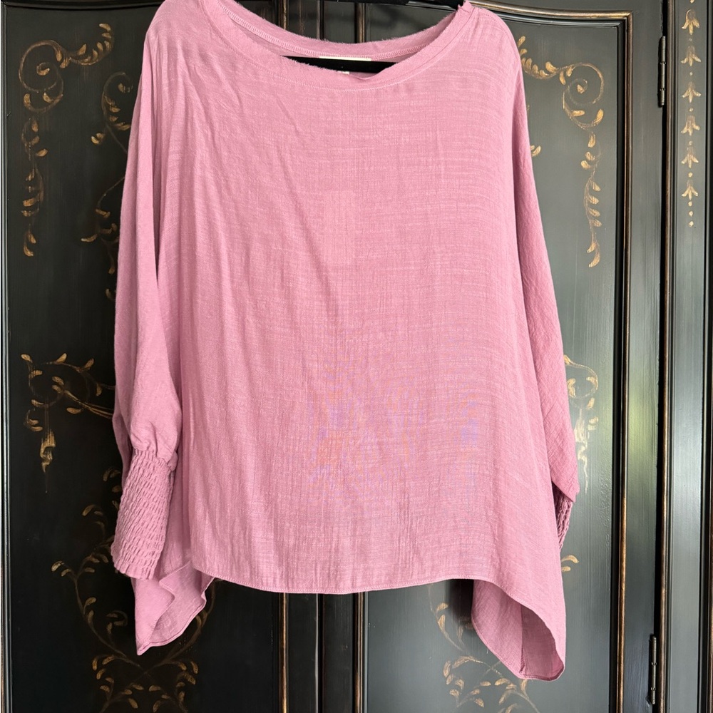 Grade Gather lightweight rose colored poncho style top S/M